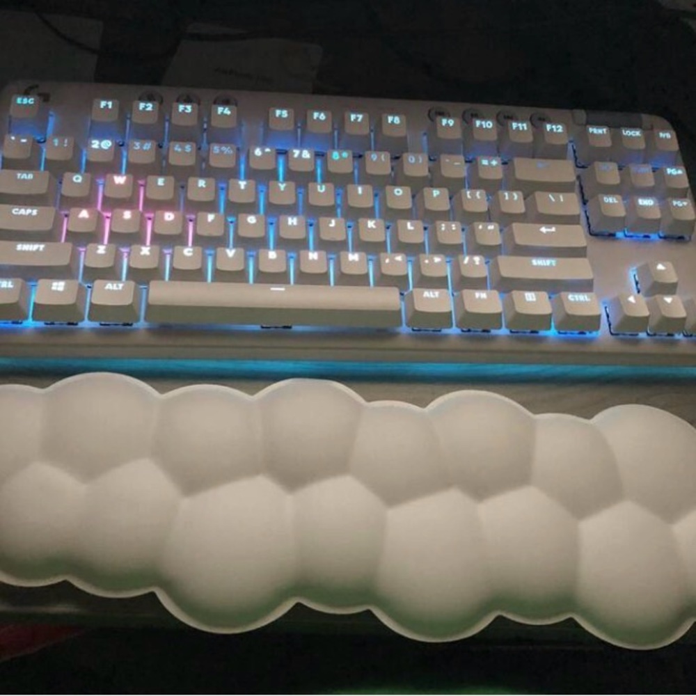 Logitech - G715 Aurora Keyboard
